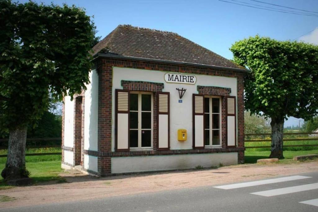 Domaine De Tardais, Ideal Famille Avec Piscine Et Nombreux Loisirs Senonches Extérieur photo