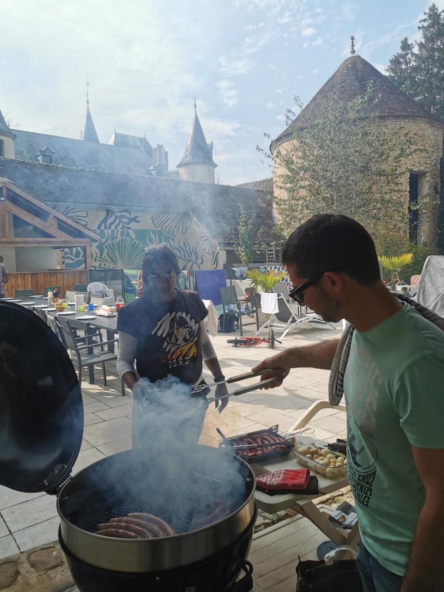Domaine De Tardais, Ideal Famille Avec Piscine Et Nombreux Loisirs Senonches Extérieur photo